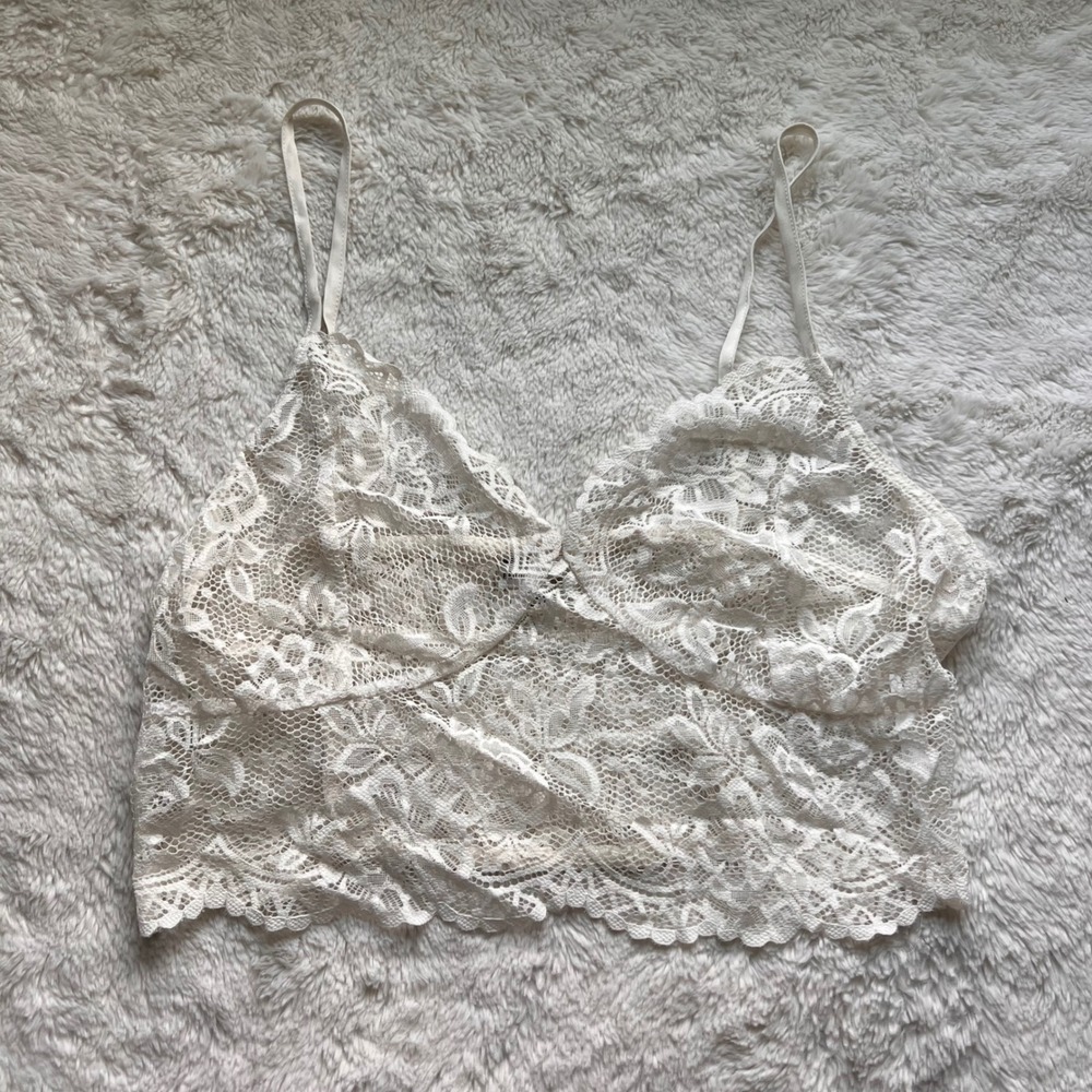 American Eagle White Floral Lace Bralette Adjustable Straps Smocked Back Medium